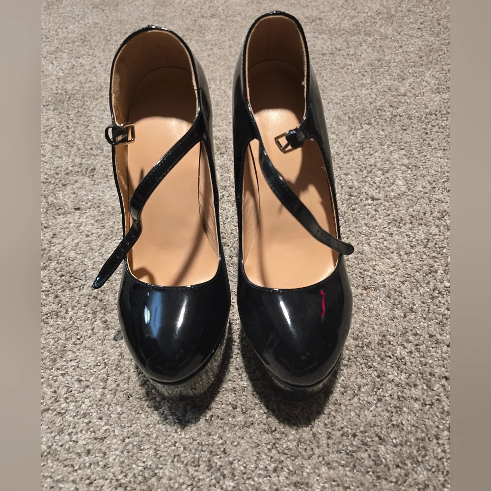Sexy Black Women's Mary Jane Heels - Picture 2 of 5